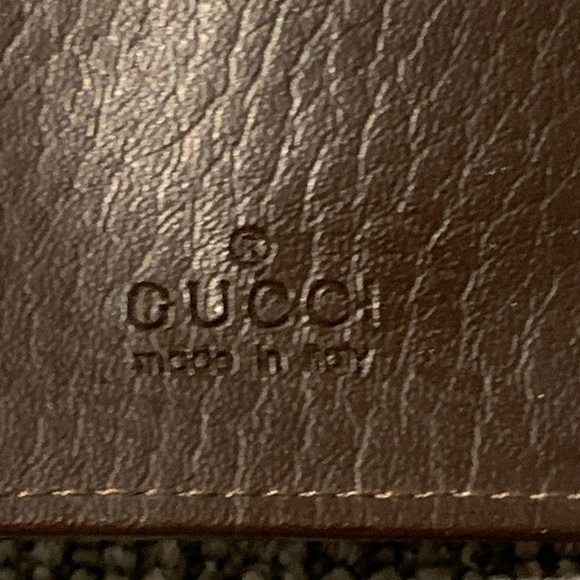Gucci Bi-Fold Wallet 3 Card Slots, Change Purse & 2 Cash Bill Pockets - Picture 4 of 11